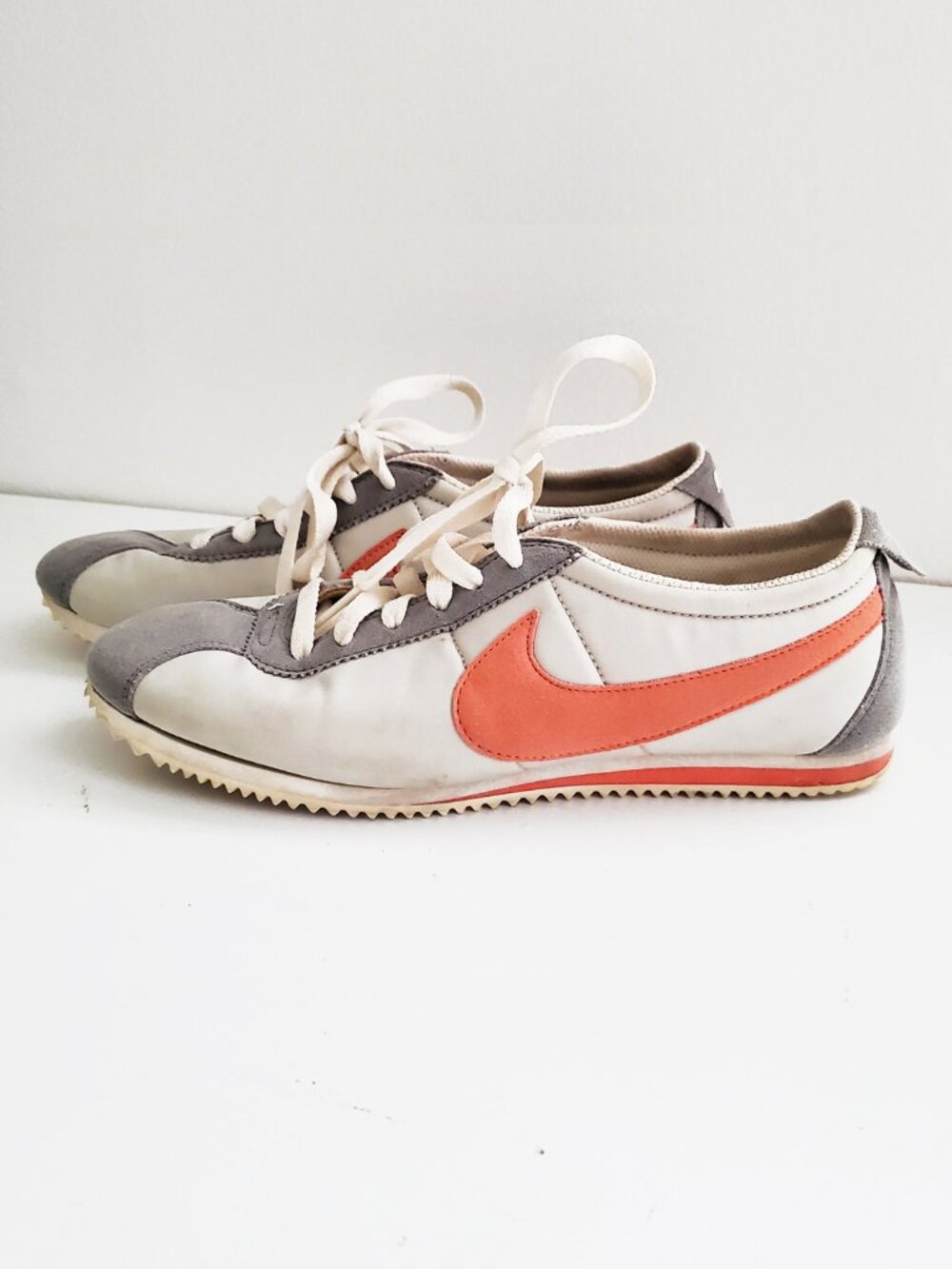 Nike Cortez Women's Sneakers Grey Orange Suede with Nylon Size 9